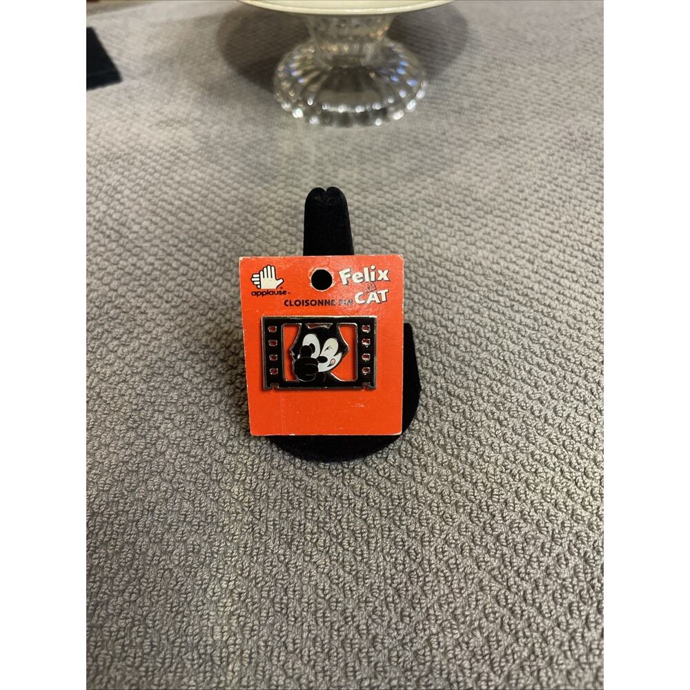 Vintage 1989 Felix the Cat THUMBS UP FILMSTRIP Applause Cloissone Pin Pinback